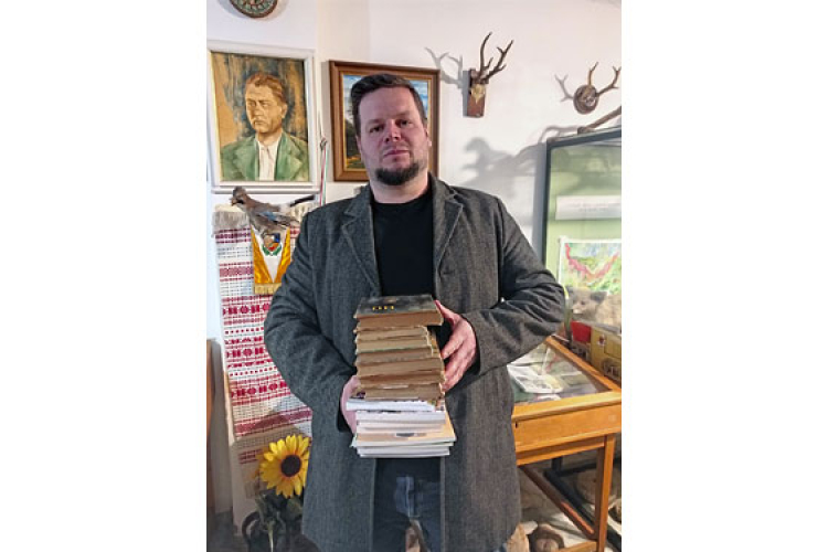 Adomány a Fekete István Látogatóközpontnak