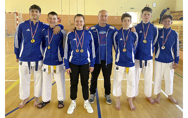 Szerbiában versenyeztek a dombóvári karatésok