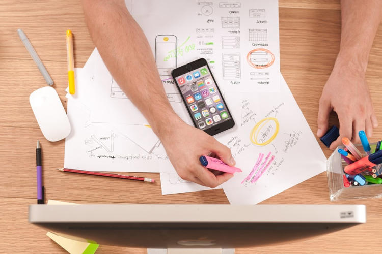 Folyamatosan bővül a szolgáltatási szektor Magyarországon