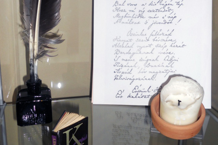 Nemzeti jelképeink - Dombóvári Múzeum