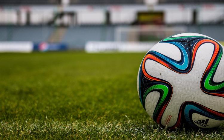 Labdarúgó NB I - Felcsúton játszik rangadót a Paks, Nyíregyházán a címvédő FTC