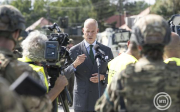 Szalay-Bobrovniczky Kristóf: az Adaptive Hussars 2025 gyakorlat demonstrálja azt a képességet, ahová a honvédség eljutott